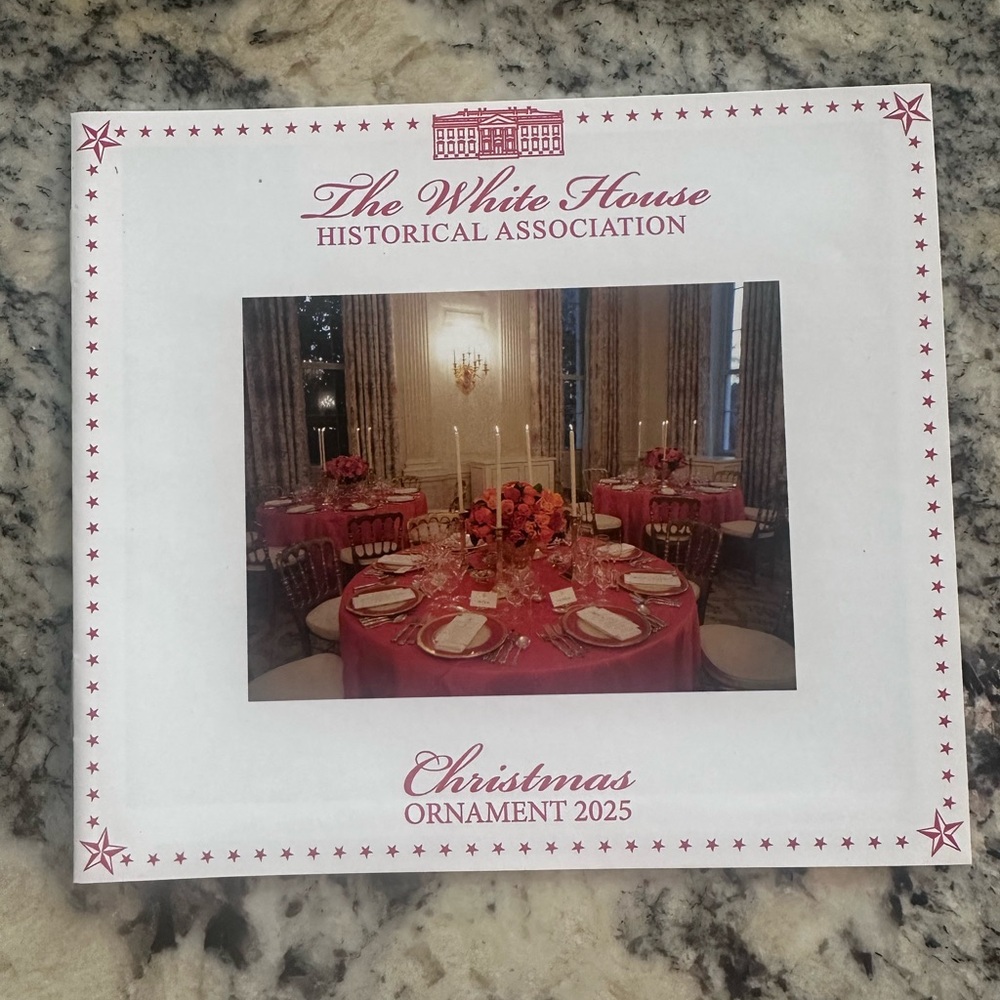 NIB The White House Historical Association 2025 Christmas Ornament - Picture 2 of 6